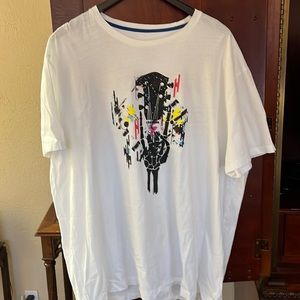 Robert Graham graphic T-shirt guitar pattern